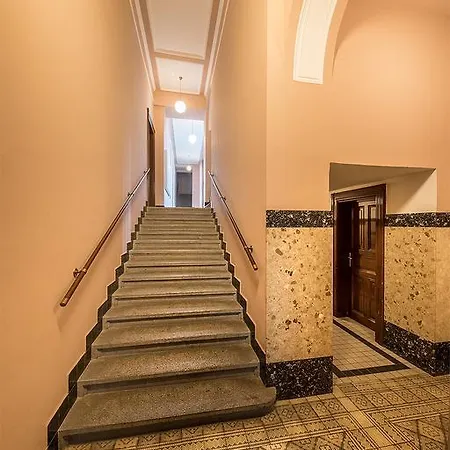 Stylish Apartment In Old Town Prague Exterior photo