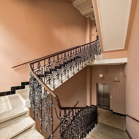 Stylish Apartment In Old Town Prague Exterior photo