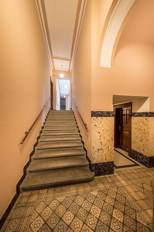 Stylish In Old Town Апартаменти Прага